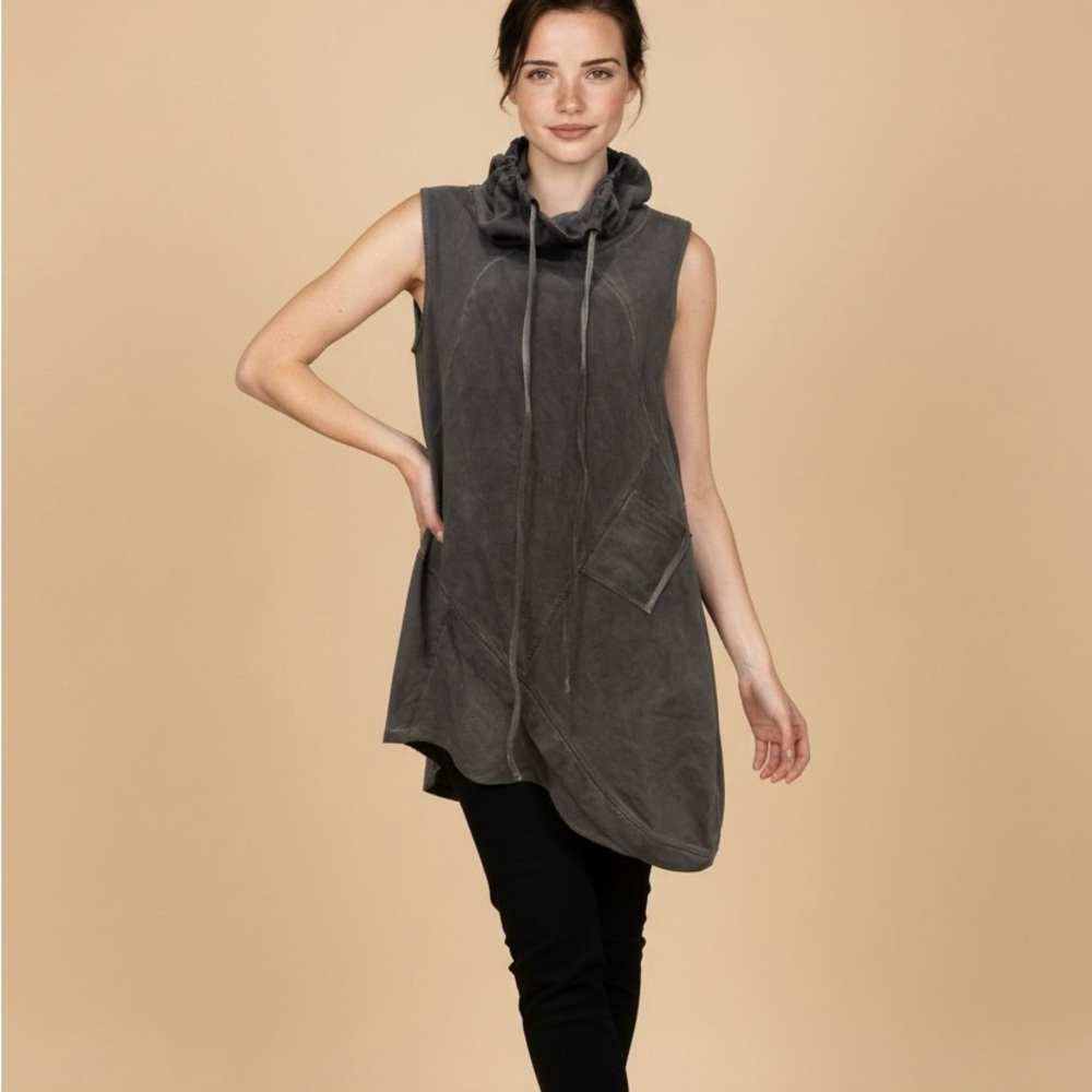 Charcoal Sleeveless Tunic Top